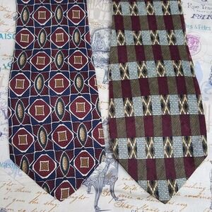 HARVE BENARD USA Made Lot of 2 GEOMETRIC Silk Men Necktie Ties Tie Red Blue Gold